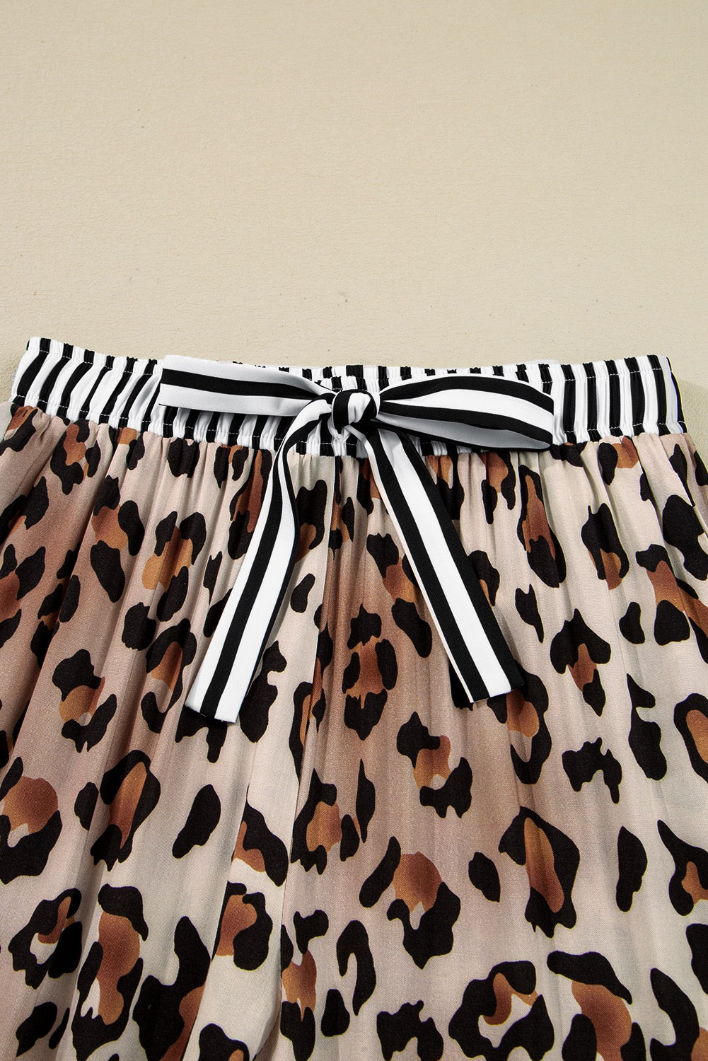 Khaki leopard print color block striped pajama set