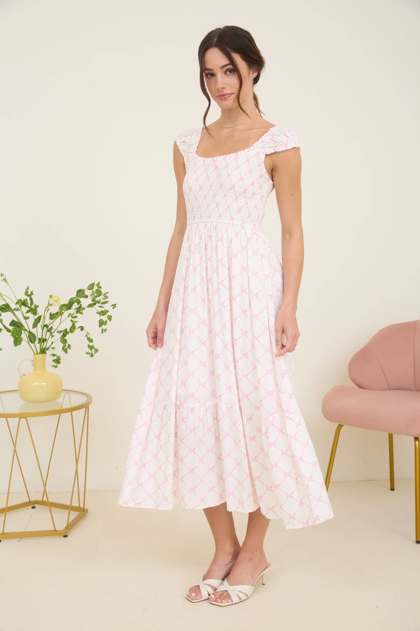 BOW PATTERN RUCHED SLEEVE SMOCKED MIDI DRESS