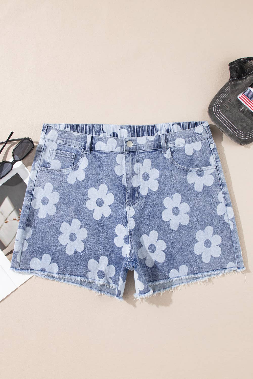 Plus Size Floral Pattern High Waist Raw Hem Denim Shorts