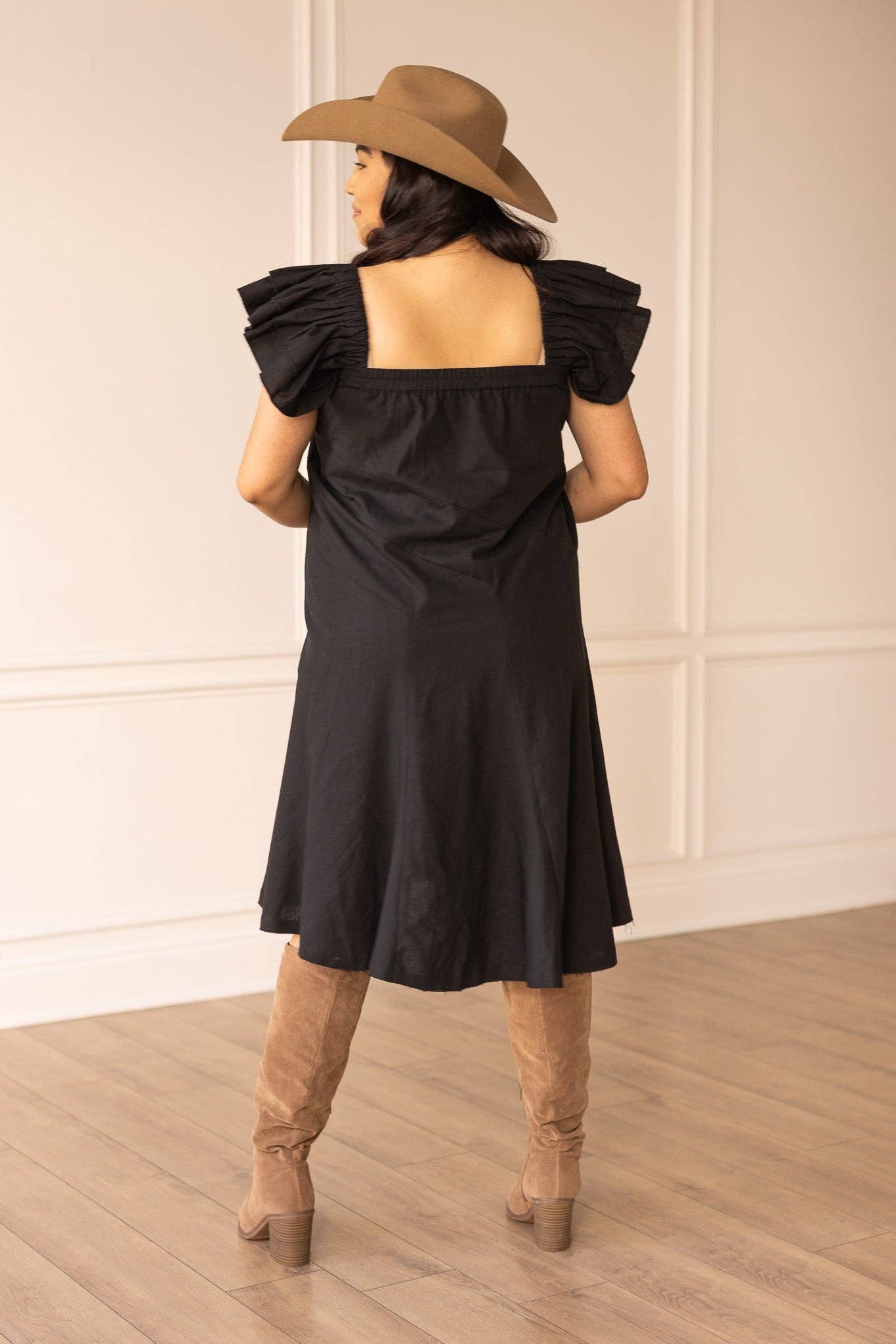 The Stella Black Linen Versi Dress