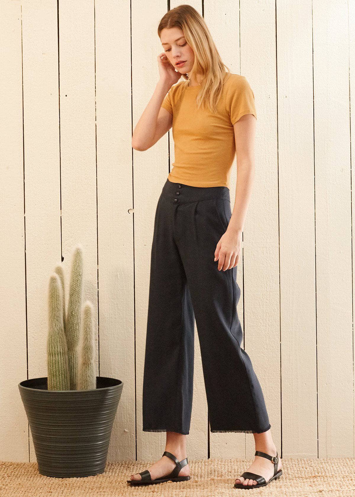 Nurode's Fringe Hem Cropped Pants in Navy