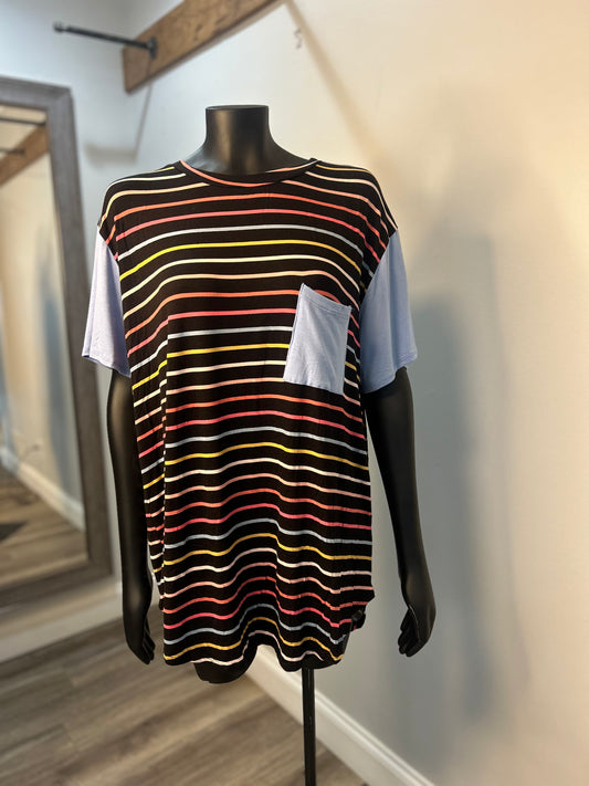 Solid Sleeve Stripe Tee