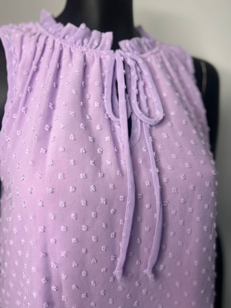 Dot Sleeveless Blouse