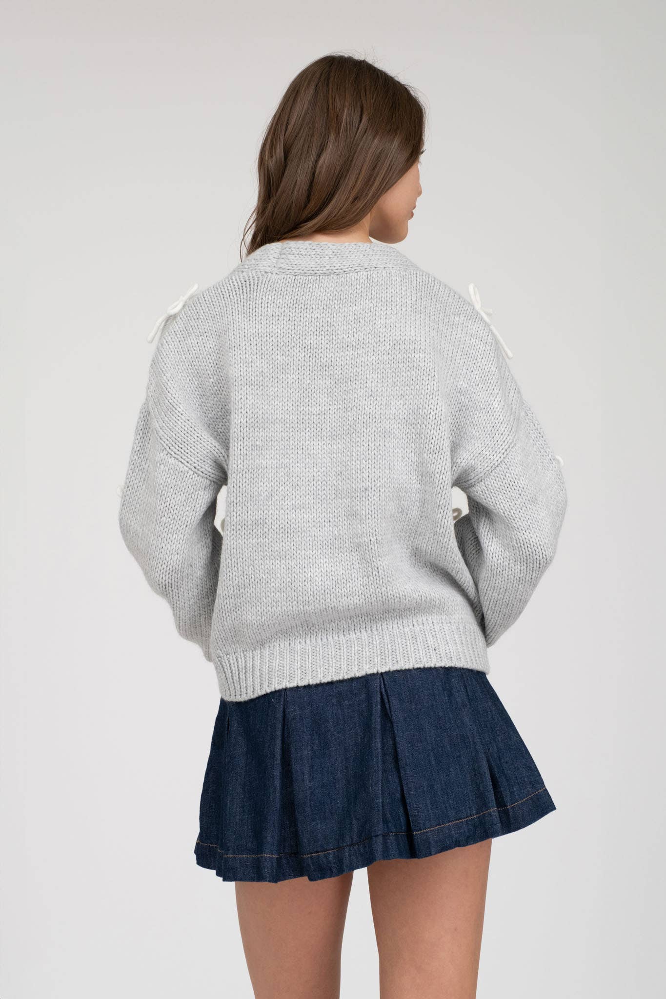 BOW DETAIL BUTTON DOWN CROPPED KNIT CARDIGAN