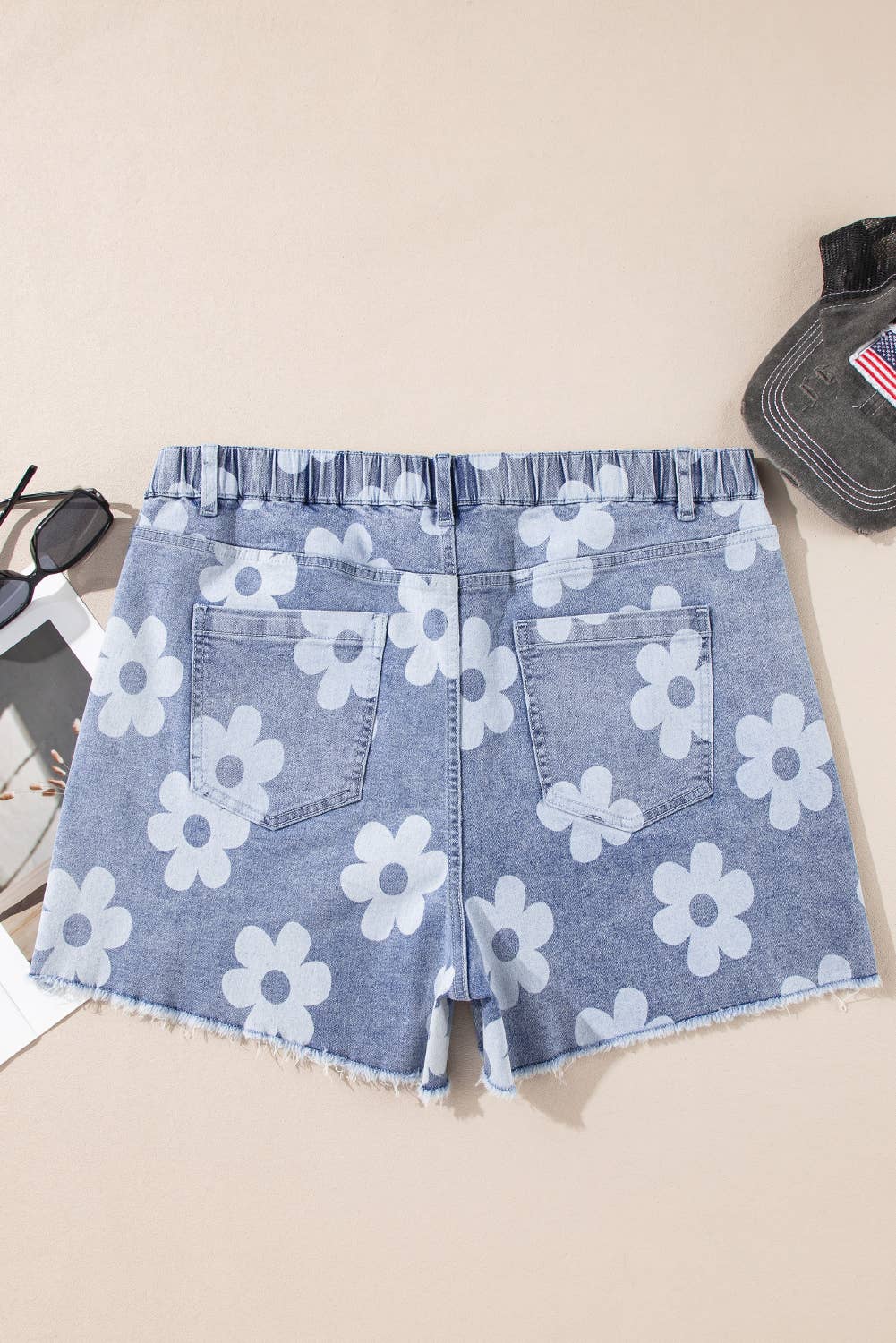 Plus Size Floral Pattern High Waist Raw Hem Denim Shorts