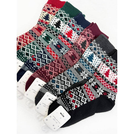 SnowFlake and Tree Print Cozy Cabin Socks